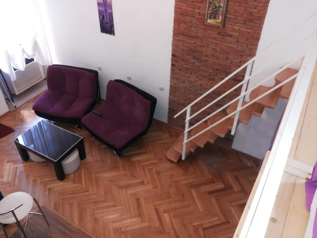 Comfortable Flat In Central Tbilisi