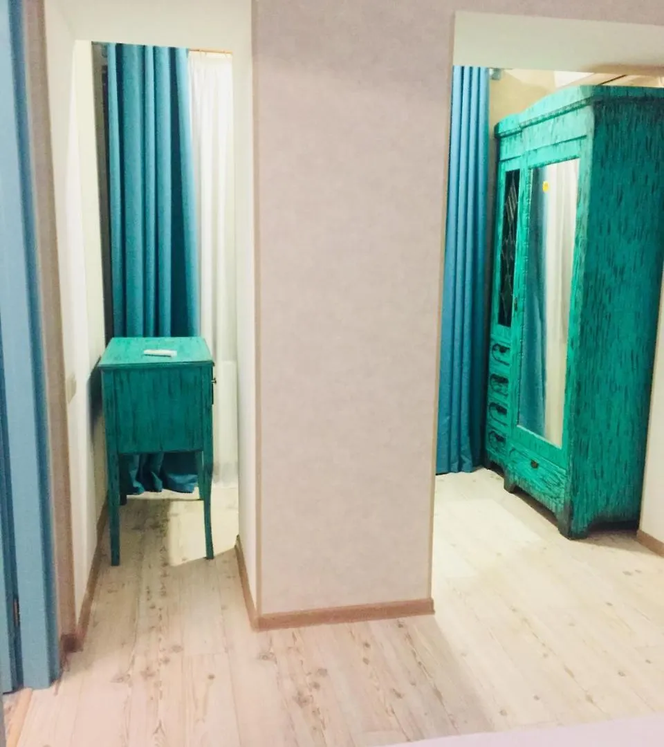 Comfortable Flat In Central Tbilisi