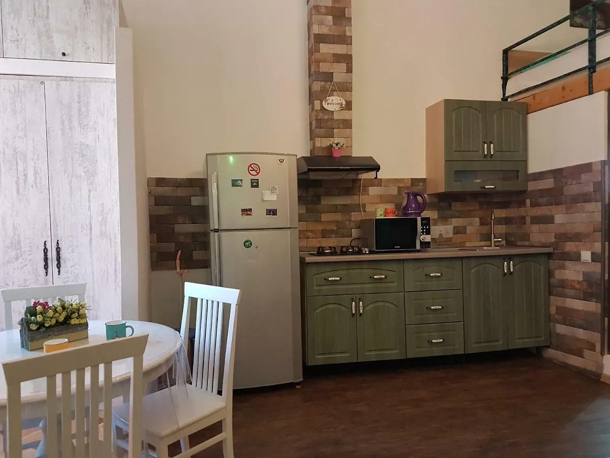 Comfortable Flat In Central Tiflis Georgia